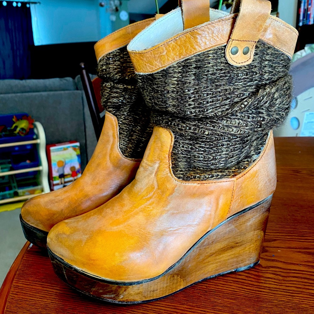 Bed stu clog boots